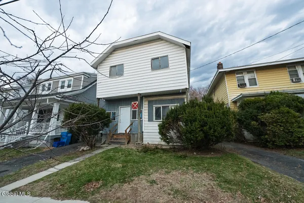 $179,900 | 7 Carroll Terrace, Albany, NY 12209