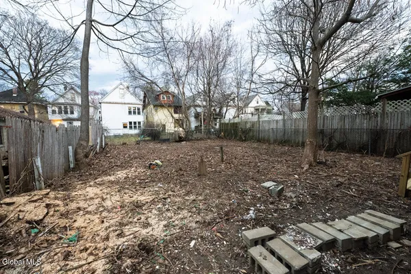 $179,900 | 7 Carroll Terrace, Albany, NY 12209