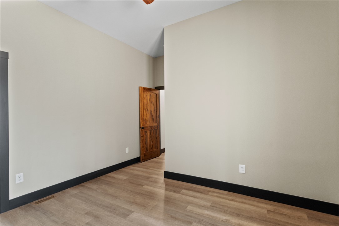 940 Coachmans Trail West Union, SC 29696 - Photo 20 of 31