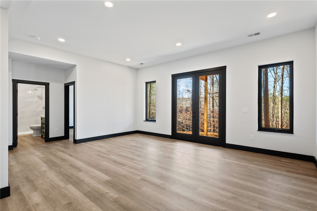 940 Coachmans Trail West Union, SC 29696 - Photo 23 of 31