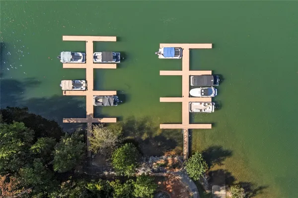 $875,000 | 940 Coachmans Trail, West Union, SC 29696