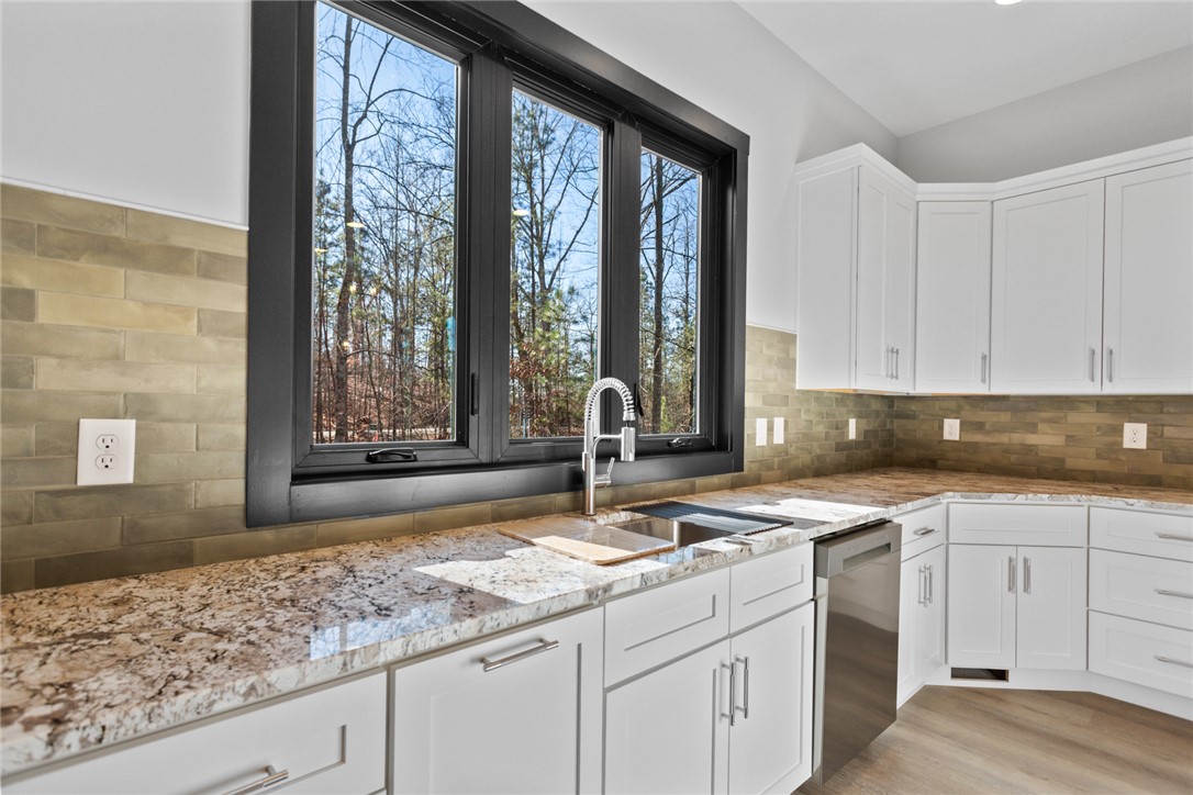 940 Coachmans Trail West Union, SC 29696 - Photo 9 of 31