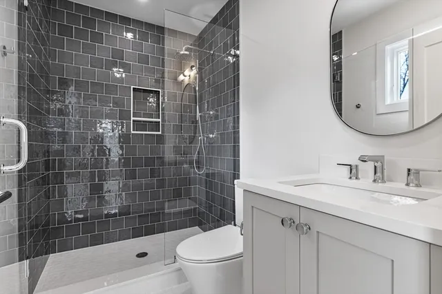 $2,999,000 | 40 High Street, Needham, MA 02494