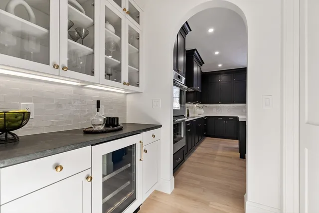 $2,999,000 | 40 High Street, Needham, MA 02494