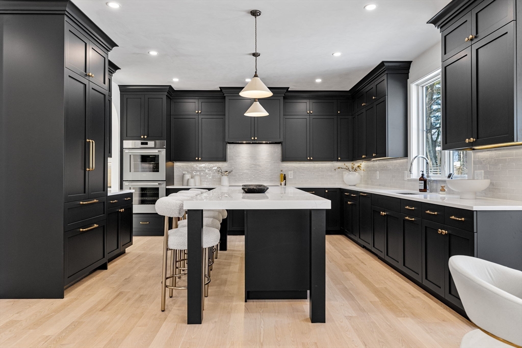 40 High Street Needham, MA 02494 - Photo 3 of 42