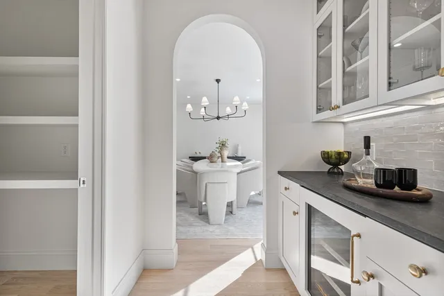 $2,999,000 | 40 High Street, Needham, MA 02494