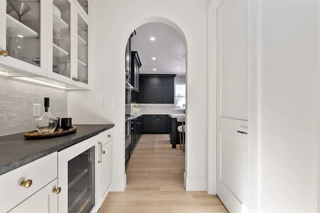 $2,999,000 | 40 High Street, Needham, MA 02494