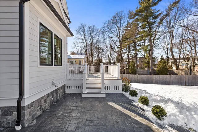 $2,999,000 | 40 High Street, Needham, MA 02494