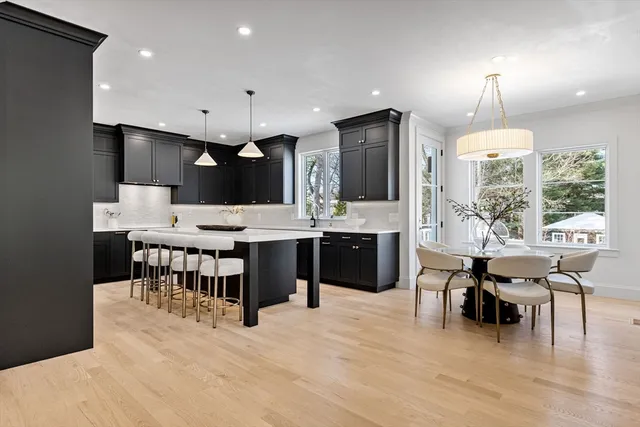 $2,999,000 | 40 High Street, Needham, MA 02494