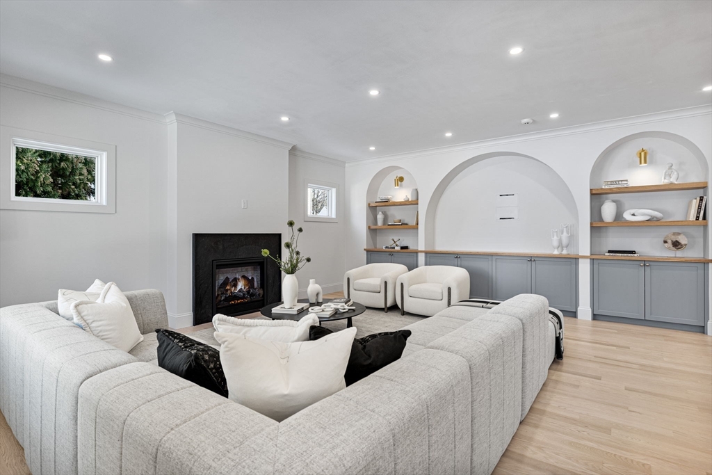 40 High Street Needham, MA 02494 - Photo 7 of 42