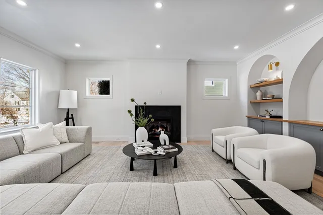 $2,999,000 | 40 High Street, Needham, MA 02494