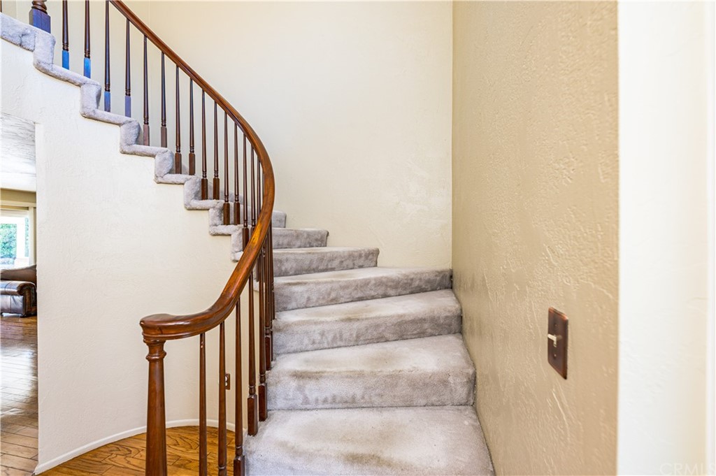 22041 Windtree Avenue Wildomar, CA 92595 - Photo 20 of 47 a view of entryway