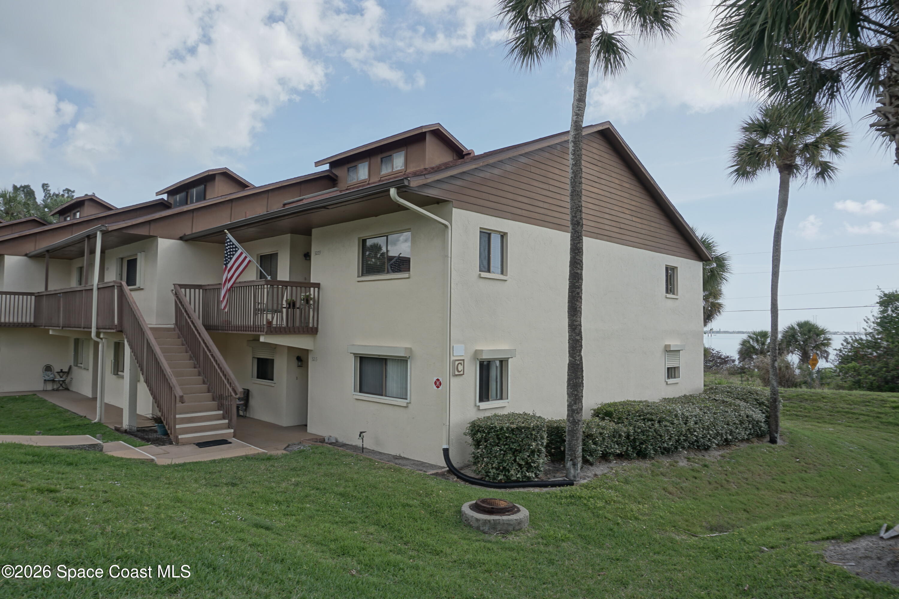 3225 Kirkland Road Northeast Palm Bay, FL 32905 - Photo 4 of 65 DSC01046