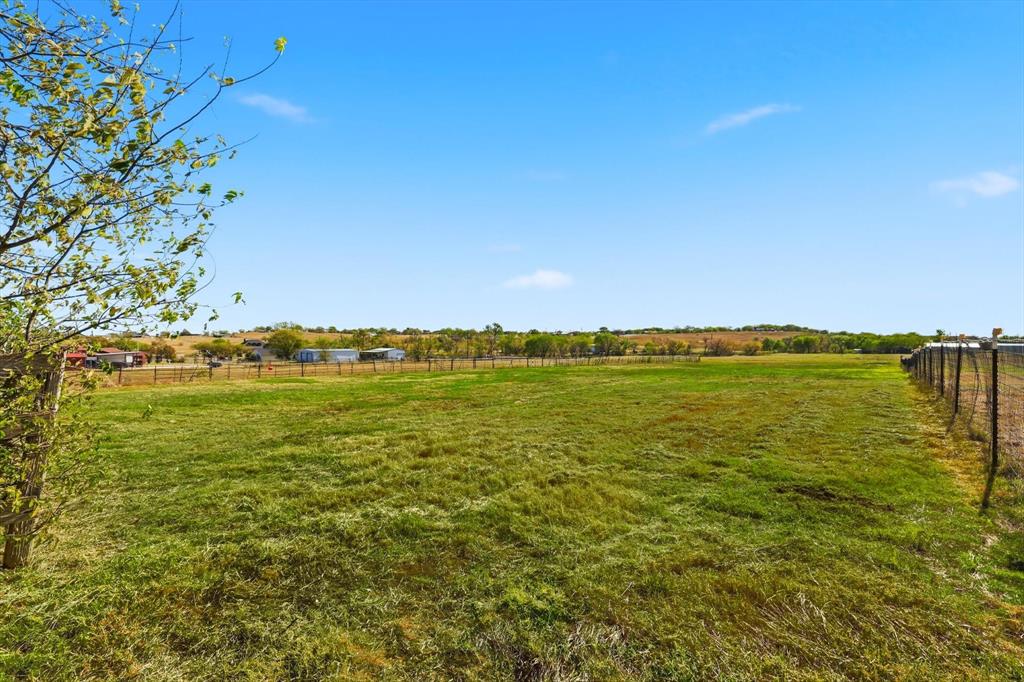 3873 Lois Road East Sanger, TX 76266 - Photo 38 of 40 The back paddock!