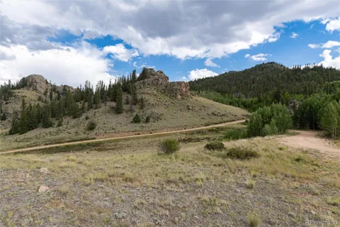 a view of a outdoor space