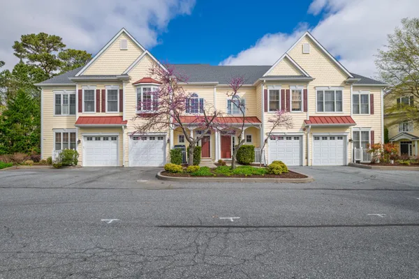 $1,095,000 | 3 Richardson Way, Rehoboth Beach, DE 19971