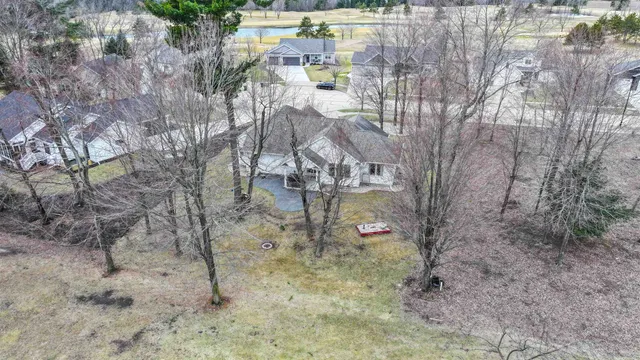 $479,900 | 1579 Foxfire Court, Waupaca, WI 54981
