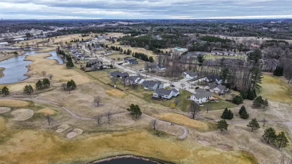 $479,900 | 1579 Foxfire Court, Waupaca, WI 54981