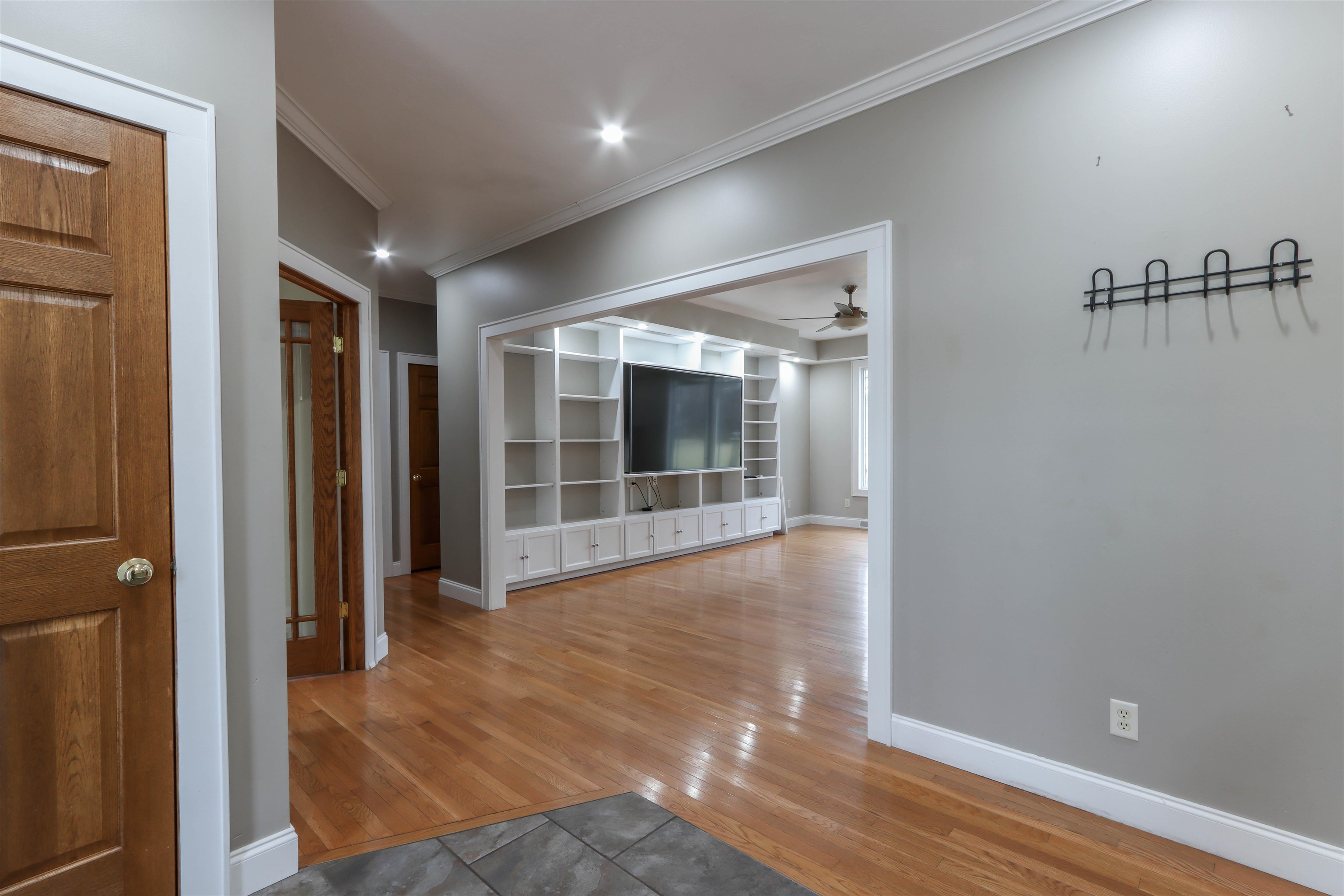 1579 Foxfire Court Waupaca, WI 54981 - Photo 7 of 62