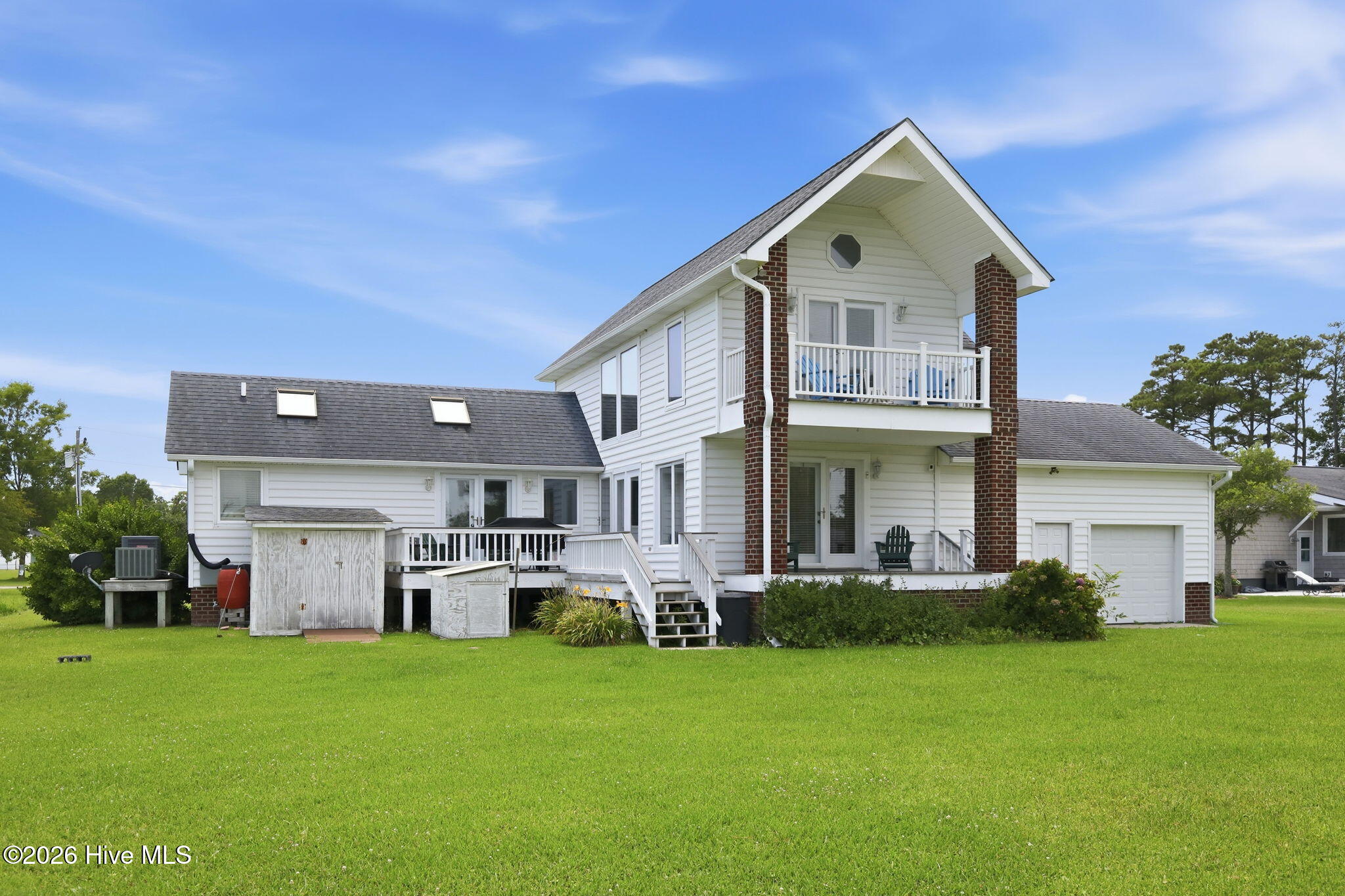 166 Wallace Road Beaufort, NC 28516 - Photo 3 of 53