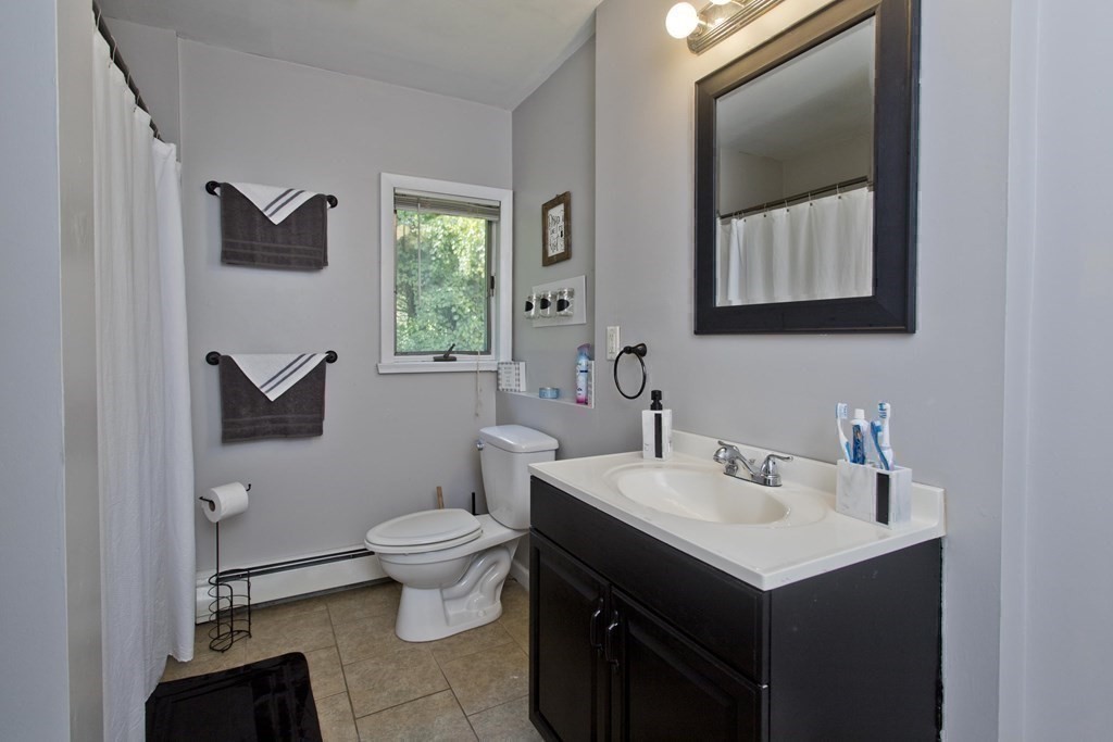 63 Ashley Road Holyoke, MA 01040 - Photo 8 of 22 Gallery Image 8
