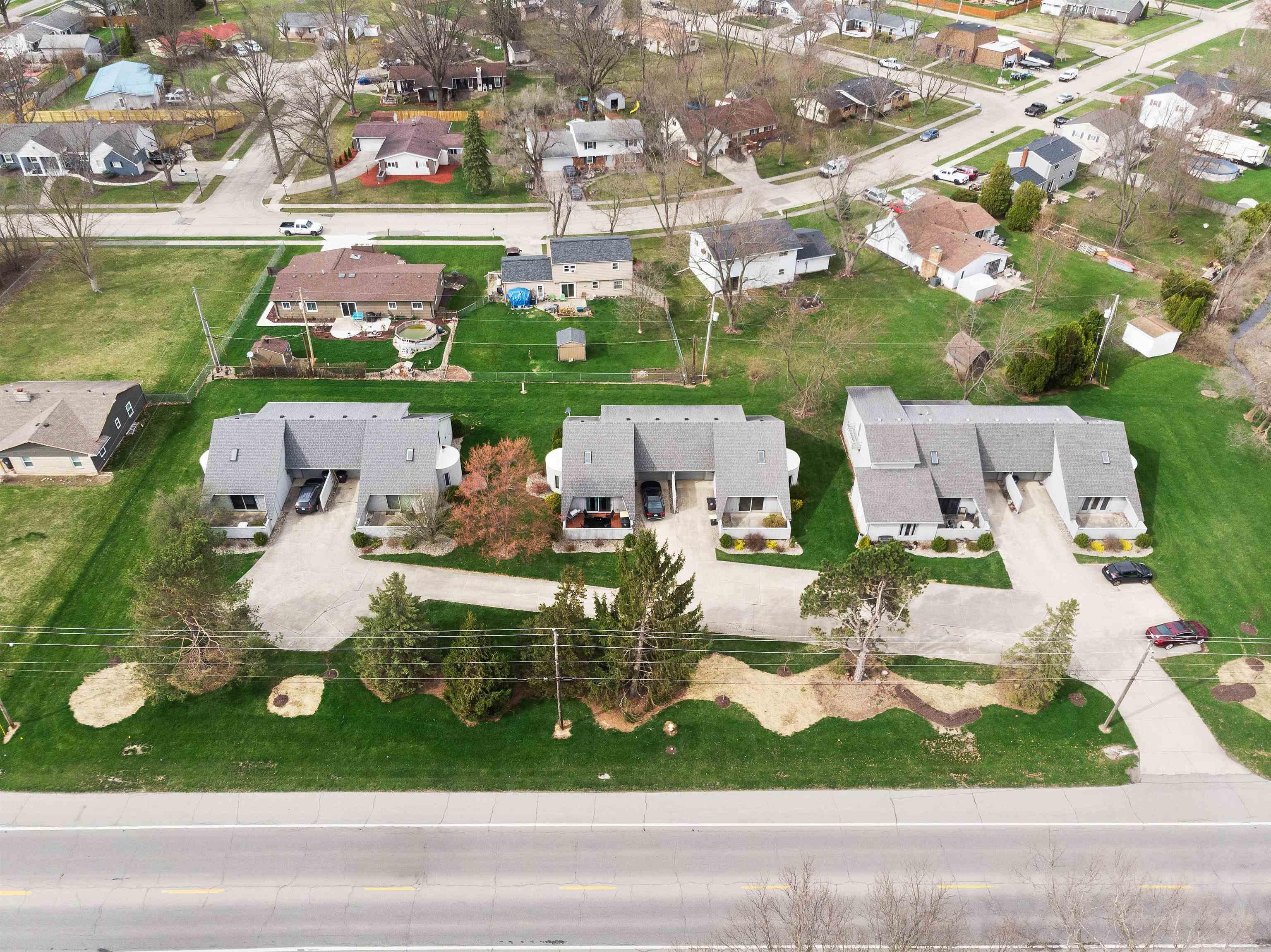 7807-7809 Stellhorn Road Fort Wayne, IN 46835 - Photo 2 of 18 Gallery Image 2