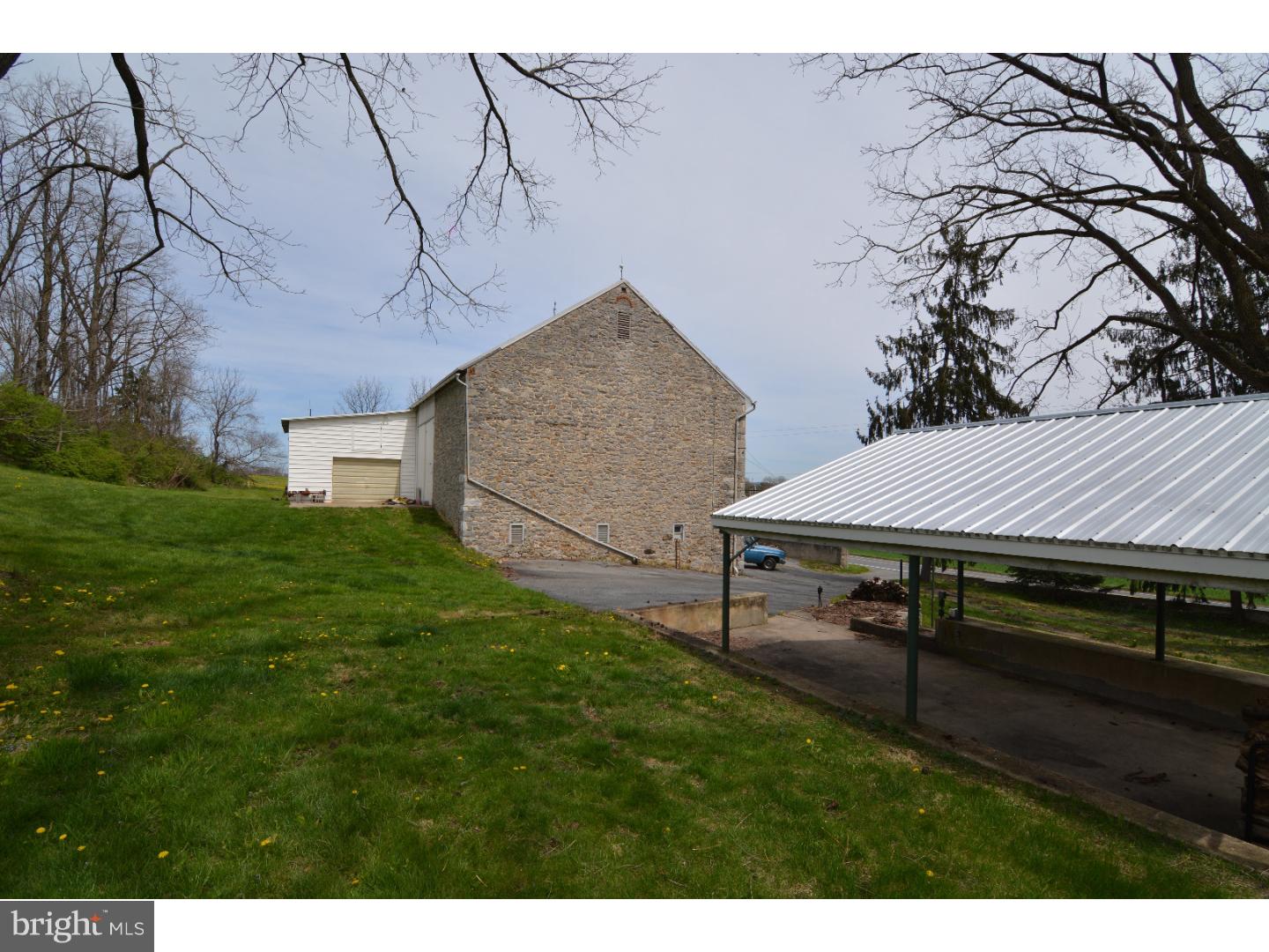 1043 Van Reed Road Reading, PA 19605 - Photo 16 of 25
