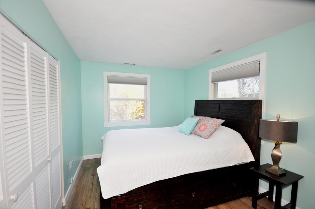 9 Bradford Road Hudson, MA 01749 - Photo 11 of 19