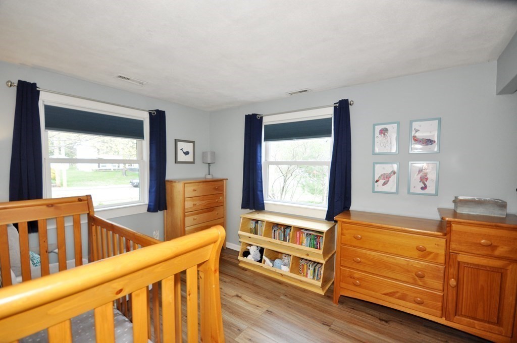 9 Bradford Road Hudson, MA 01749 - Photo 13 of 19