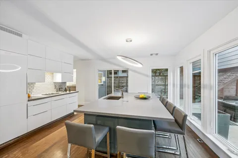 $1,849,000 | 2420 Locke Lane, Houston, TX 77019