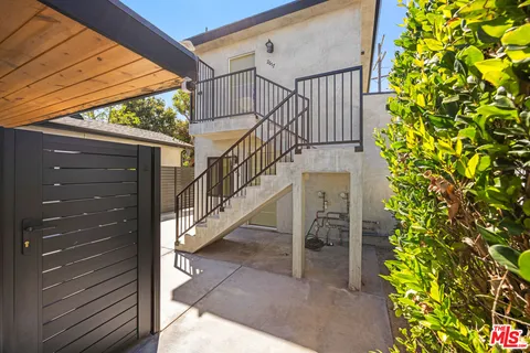 $2,999,000 | 2621 Veteran Avenue, Los Angeles, CA 90064
