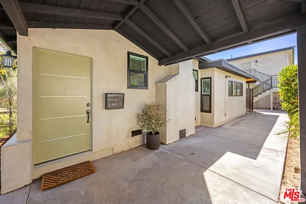 $2,999,000 | 2621 Veteran Avenue, Los Angeles, CA 90064