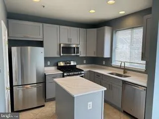 $3,000 | 13065 Park Crescent Circle, Herndon, VA 20171