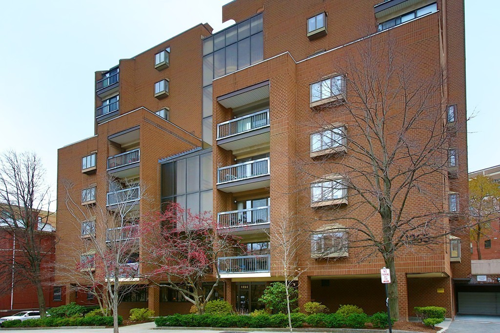 1265 Beacon Street, Unit 604 Brookline, MA 02446 - Photo 6 of 6