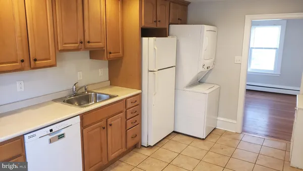 $669,000 | 555 Barrett Avenue, Haverford, PA 19041