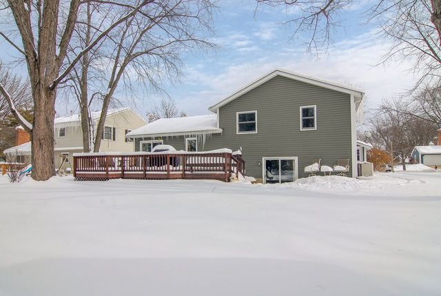 532 Sheffield Road Naperville, IL 60565 - Photo 14 of 16
