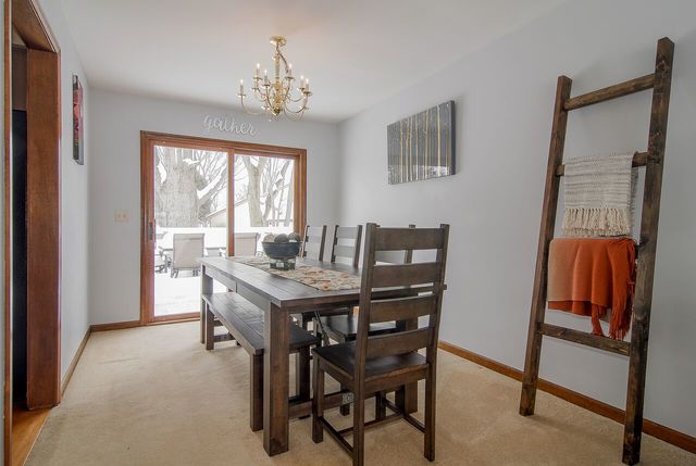 532 Sheffield Road Naperville, IL 60565 - Photo 4 of 16