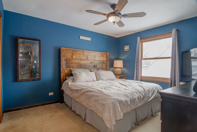 532 Sheffield Road Naperville, IL 60565 - Photo 7 of 16
