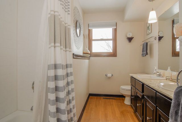 532 Sheffield Road Naperville, IL 60565 - Photo 8 of 16