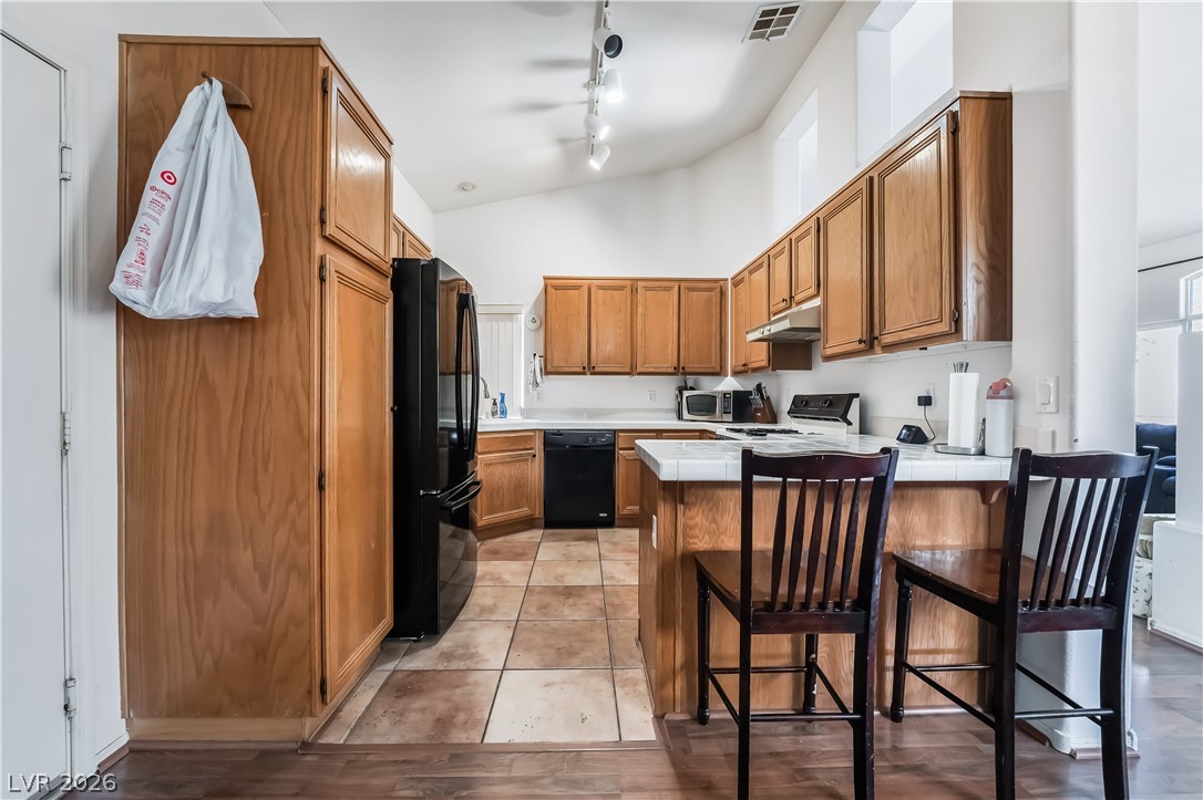 1040 Kings View Court Henderson, NV 89002 - Photo 13 of 37