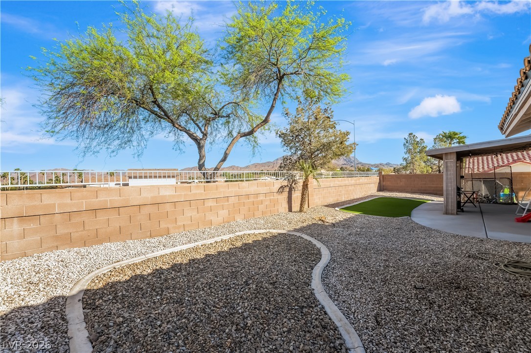 1040 Kings View Court Henderson, NV 89002 - Photo 36 of 37