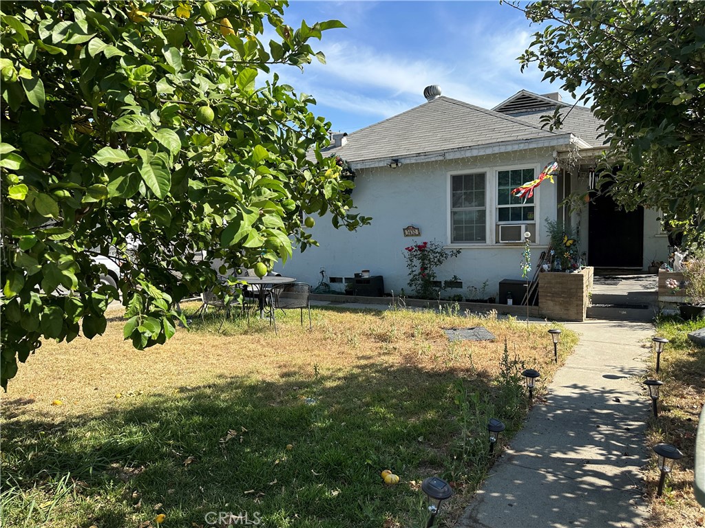 3432 Russell Street Riverside, CA 92501 - Photo 1 of 20 Front of Home