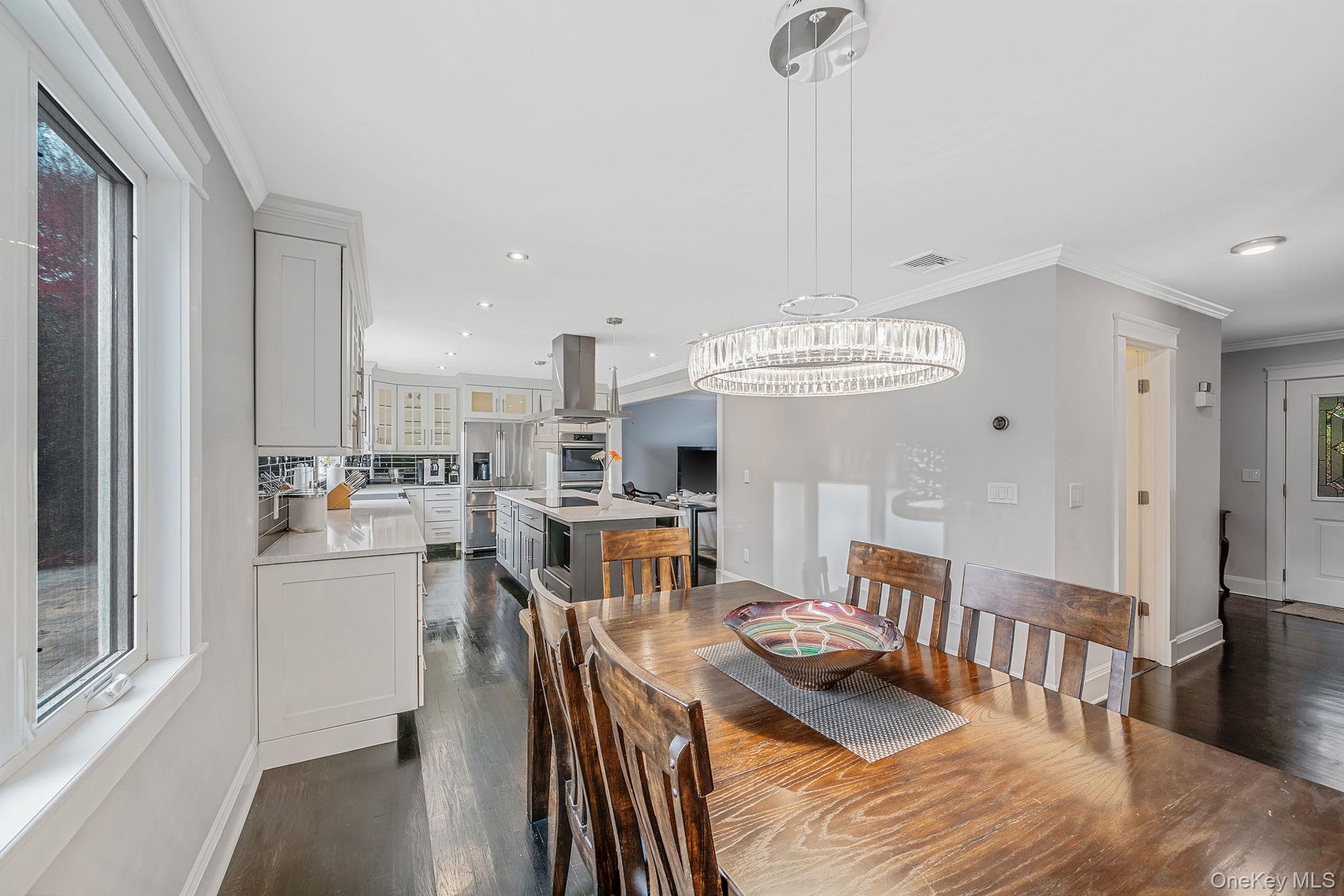 202 Gerard Road Yaphank, NY 11980 - Photo 15 of 42