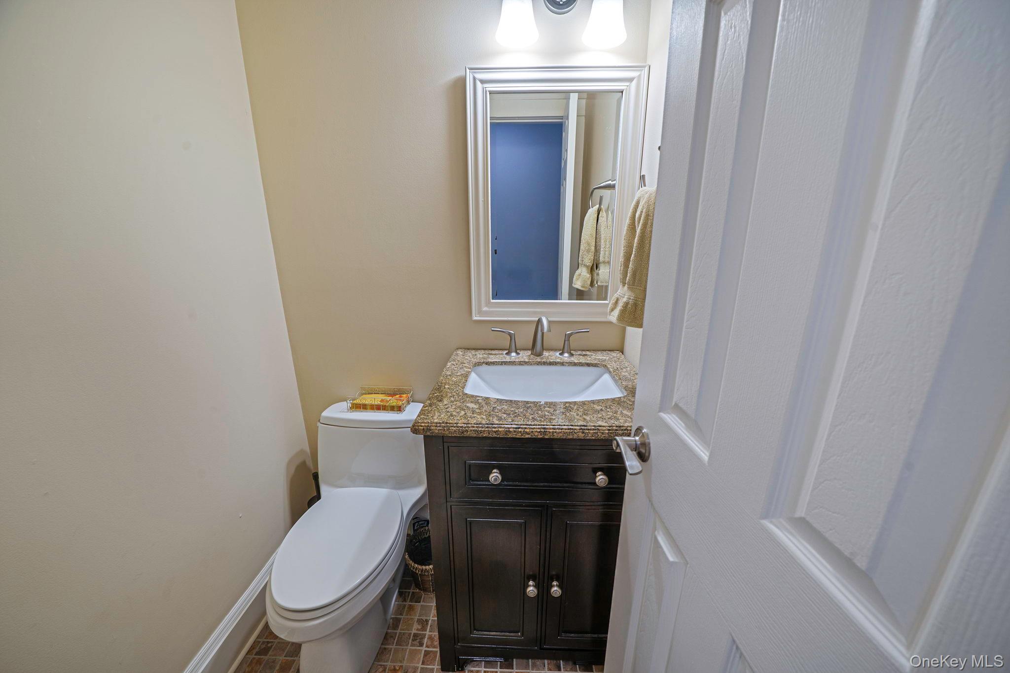 202 Gerard Road Yaphank, NY 11980 - Photo 19 of 42