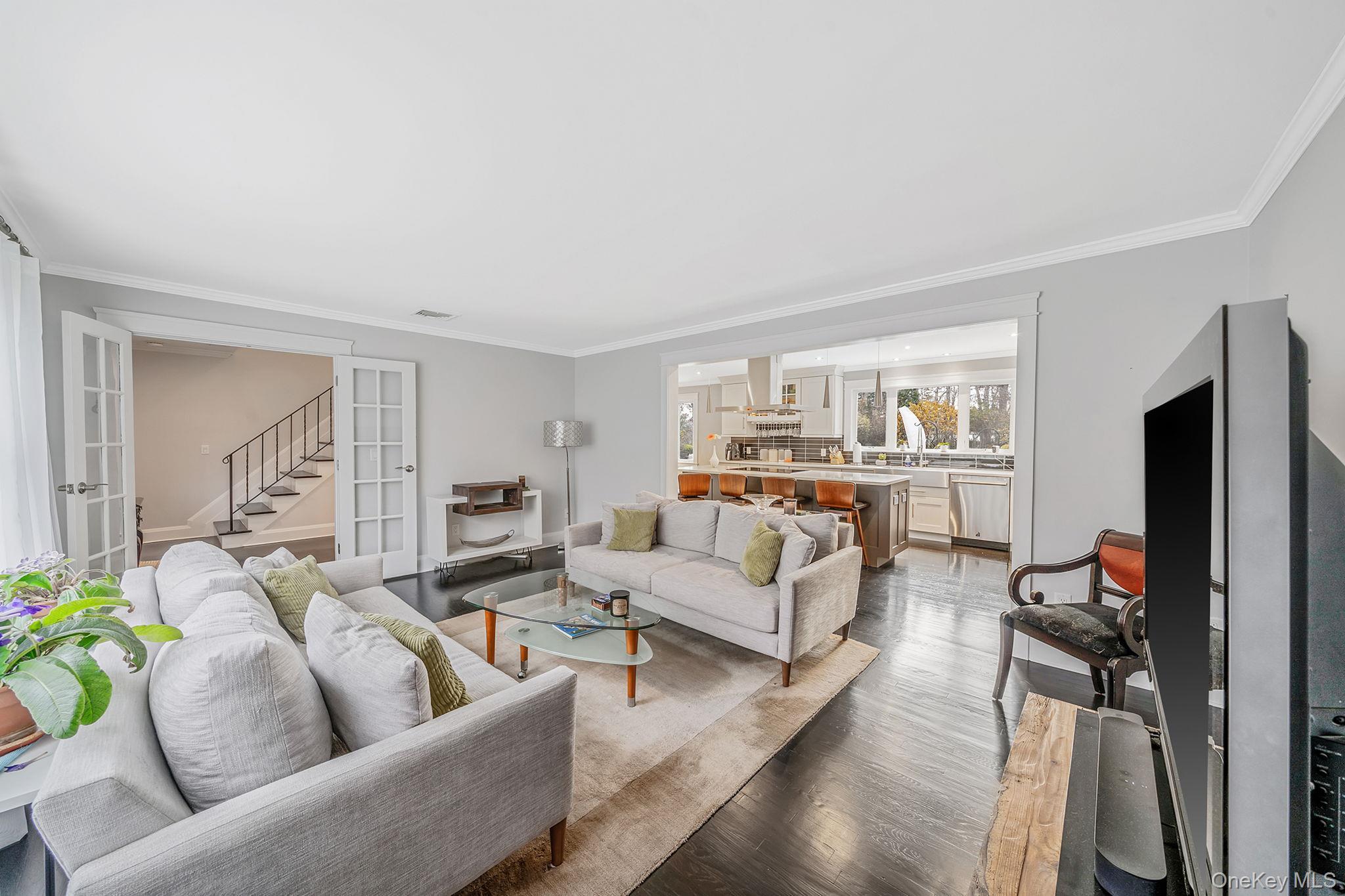 202 Gerard Road Yaphank, NY 11980 - Photo 7 of 42