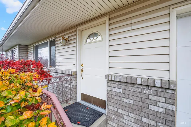 $405,000 | 3619 16th Street, Lewiston, ID 83501