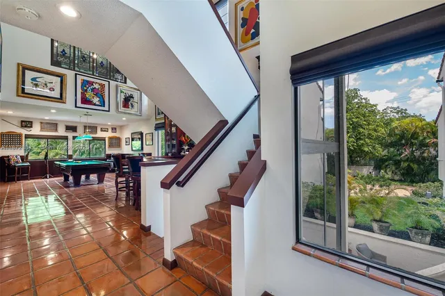 $2,275,000 | 2000 South Bayshore Drive, Unit 72, Miami, FL 33133