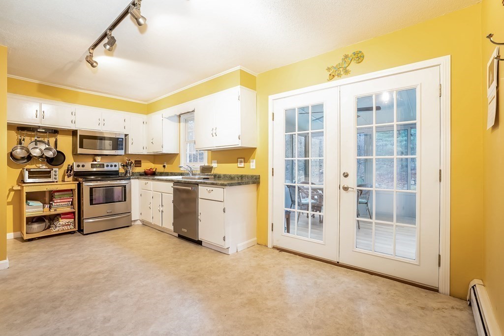 24 Englewood Road Gloucester, MA 01930 - Photo 10 of 21 Gallery Image 10