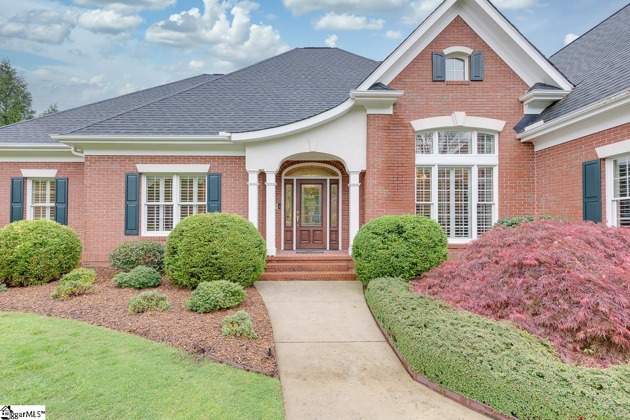 405 Providence Way Easley, SC 29642 - Photo 2 of 36