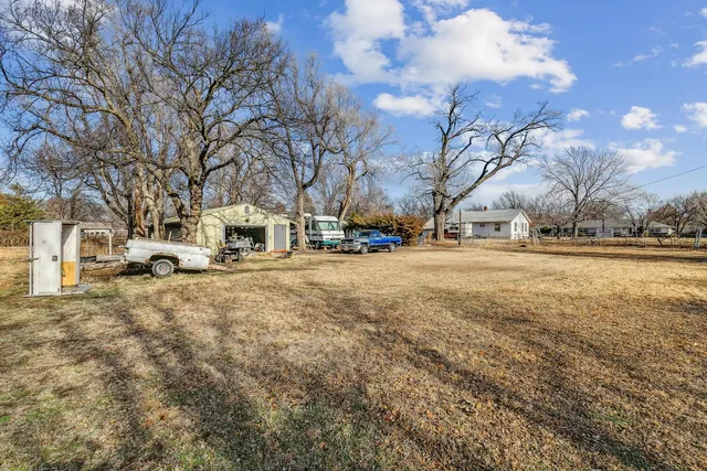 $124,900 | 3301 North Plum Street, Hutchinson, KS 67502
